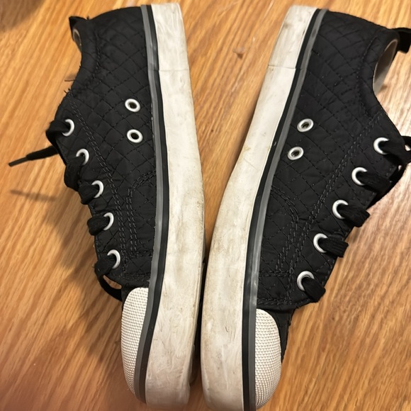 Keens women Elsa quilted shoes - Picture 7 of 7